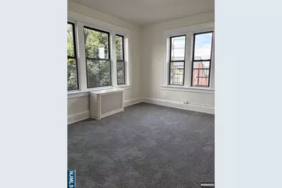 805 Red Road D4 #D4, Teaneck Township, NJ 07666 - Photo 3