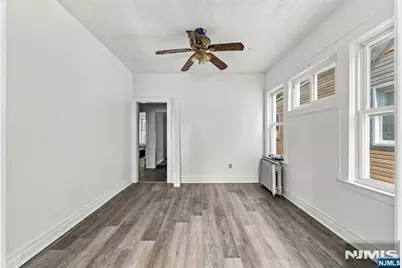 61 Rose Terrace, Newark, NJ 07108 - Photo 13