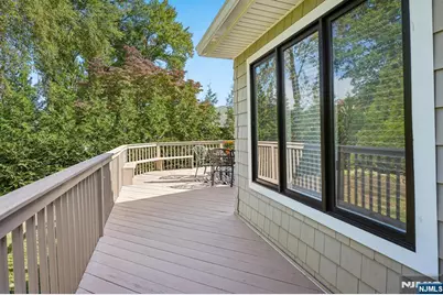 77 Francine Avenue, Caldwell, NJ 07006 - Photo 29