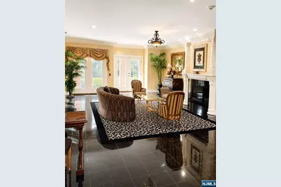 80 Ridgewood Road 107 #107, Washington Township, NJ 07676 - Photo 17