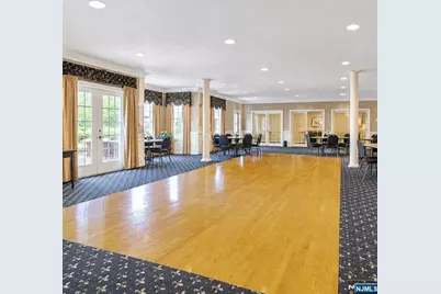 80 Ridgewood Road 107 #107, Washington Township, NJ 07676 - Photo 9