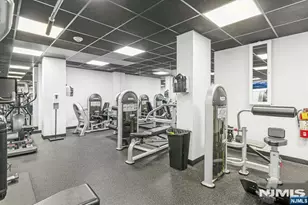 2077 Center Ave 7E, Fort Lee, NJ 07024 - Photo 17