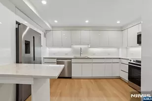 1512 Palisade Ave 16G, Fort Lee, NJ 07024 - Photo 13