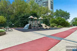 1512 Palisade Ave 16G, Fort Lee, NJ 07024 - Photo 39