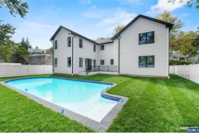 192 Valley Road, River Edge, NJ 07661 - Photo 35