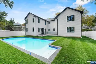 192 Valley Rd, River Edge, NJ 07661 - Photo 35