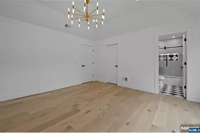 192 Valley Road, River Edge, NJ 07661 - Photo 29