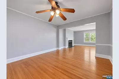 33 Prospect Street, Paramus, NJ 07652 - Photo 5