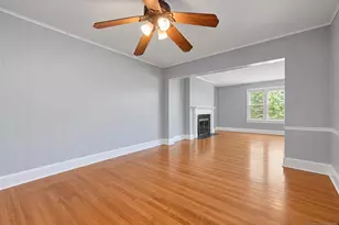 33 Prospect St, Paramus, NJ 07652 - Photo 5