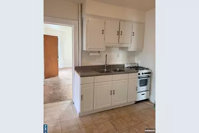 116 Wood Ridge Street 2 #2, Wood Ridge, NJ 07075 - Photo 3