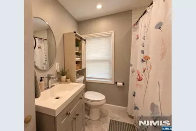 56 Bergen Avenue, Bergenfield, NJ 07621 - Photo 15