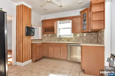 1-24 28th Street, Fair Lawn, NJ 07410 - Photo 11