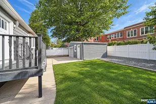 136 Gray St, Bogota, NJ 07603 - Photo 23