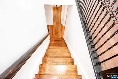 218 Hickory Avenue, Bergenfield, NJ 07621 - Photo 13
