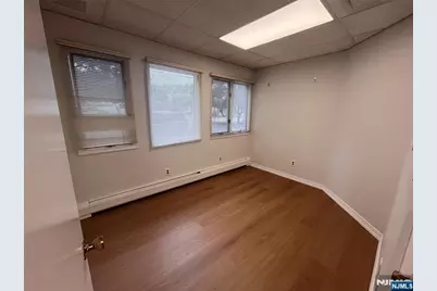 1000 S Maple Avenue 1st Floor #1st Floor, Glen Rock, NJ 07452 - Photo 7
