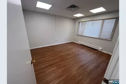 1000 S Maple Avenue 1st Floor #1st Floor, Glen Rock, NJ 07452 - Photo 11