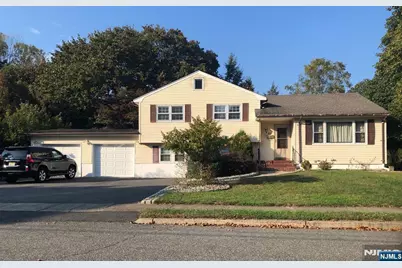 34 Cathyann Court, Wayne, NJ 07470 - Photo 1