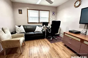 34 Cathy Ann Ct, Wayne, NJ 07470 - Photo 23