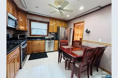 34 Cathyann Court, Wayne, NJ 07470 - Photo 11