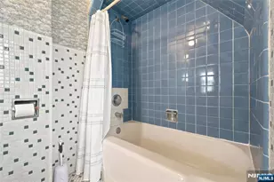 688 Bogert Rd, River Edge, NJ 07661 - Photo 35