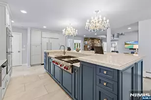 7 Christopher Pl, Saddle River, NJ 07458 - Photo 21