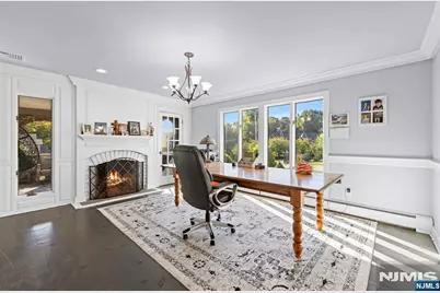 7 Christopher Place, Saddle River, NJ 07458 - Photo 13