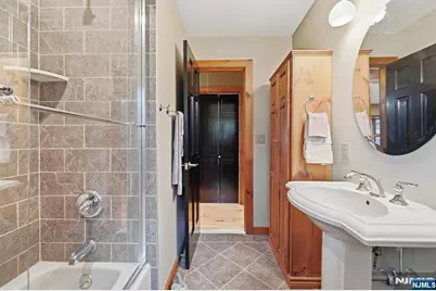 63 Manito Avenue, Oakland, NJ 07436 - Photo 13