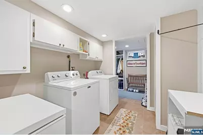 63 Manito Avenue, Oakland, NJ 07436 - Photo 29