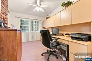 18 Druid Hill Dr, Parsippany, NJ 07054 - Photo 15