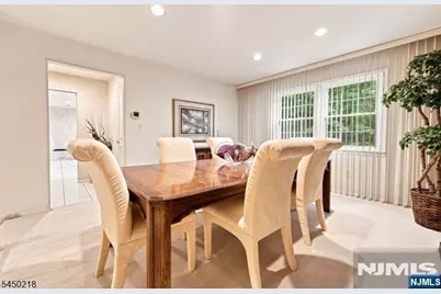 18 Druid Hill Drive, Parsippany, NJ 07054 - Photo 13