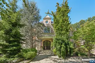 743 Peach Tree Ln, Franklin Lakes, NJ 07417 - Photo 1
