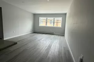 31 Veterans Plaza 29 Front, Bergenfield, NJ 07621 - Photo 3