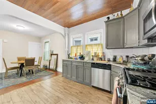 42 Willow St, Montclair, NJ 07042 - Photo 23