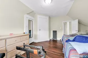 42 Willow St, Montclair, NJ 07042 - Photo 31