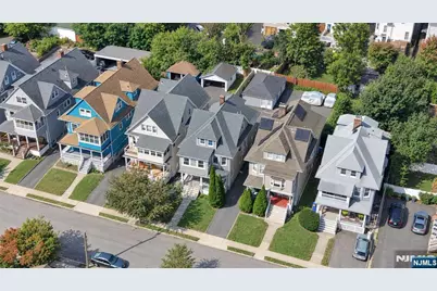 42 Willow Street, Montclair, NJ 07042 - Photo 43