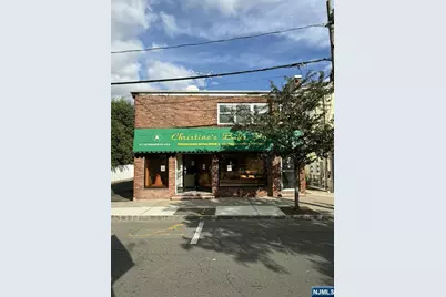 31 Veterans Plaza 29 Rear #29 Rear, Bergenfield, NJ 07621 - Photo 1