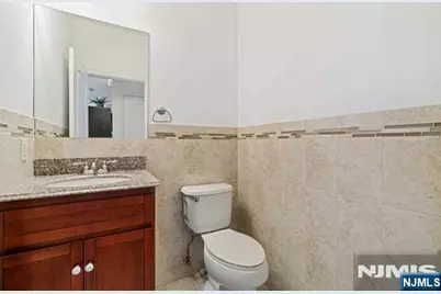 431 Aurora Avenue A #A, Cliffside Park, NJ 07010 - Photo 13