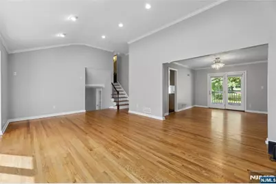 612 Floyd Street, Englewood Cliffs, NJ 07632 - Photo 7