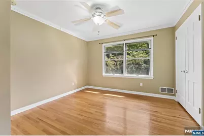 612 Floyd Street, Englewood Cliffs, NJ 07632 - Photo 29