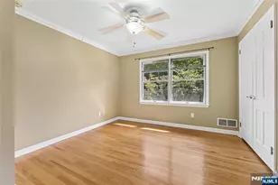 612 Floyd St, Englewood Cliffs, NJ 07632 - Photo 29