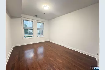 500 Anderson Avenue C0201 #C0201, Cliffside Park, NJ 07010 - Photo 9