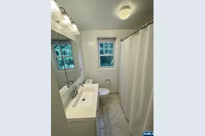 27 Greenway Court, Closter, NJ 07624 - Photo 13