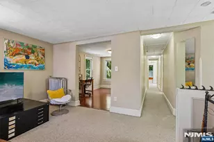 978 Franklin Turnpike, Allendale, NJ 07401 - Photo 33