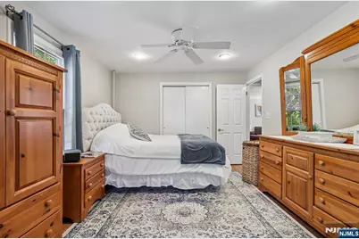978 Franklin Turnpike, Allendale, NJ 07401 - Photo 15