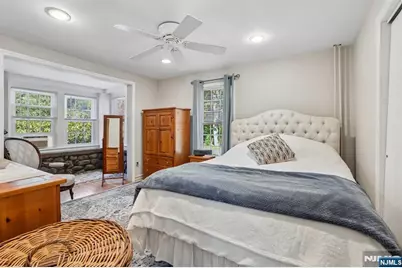 978 Franklin Turnpike, Allendale, NJ 07401 - Photo 13