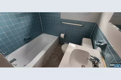 229-233 Park 10 #10, East Rutherford, NJ 07073 - Photo 9
