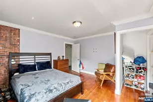 44 Vanderbeck Pl, Hackensack, NJ 07601 - Photo 11