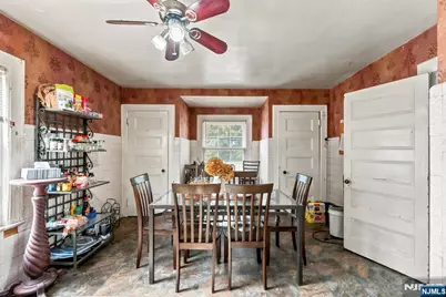 44 Vanderbeck Place, Hackensack, NJ 07601 - Photo 5