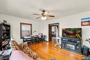 44 Vanderbeck Pl, Hackensack, NJ 07601 - Photo 41