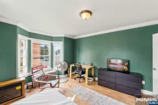 44 Vanderbeck Pl, Hackensack, NJ 07601 - Photo 21